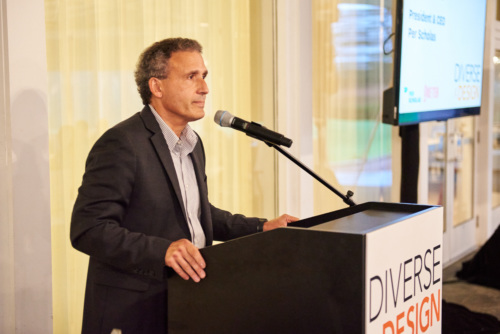 Per Scholas President and CEO Plinio Ayala speaking at the Diverse by Design golf tournament awards.