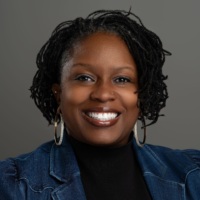 LaShaunda Smith Headshot